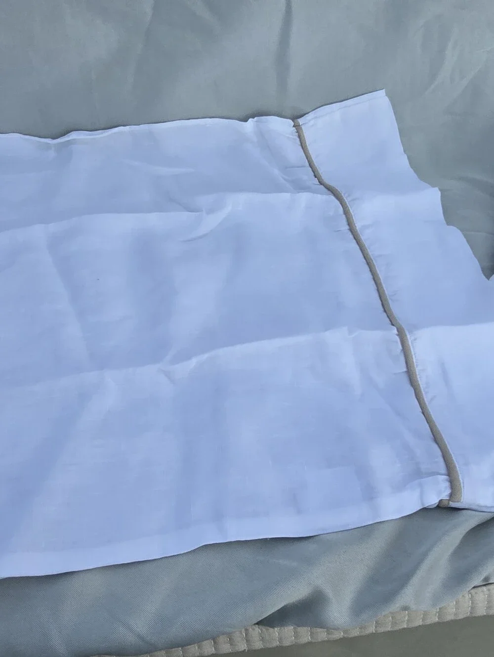 Quince Set Of 2 100% European Linen STANDARD white Toffee Piped Pillow Case